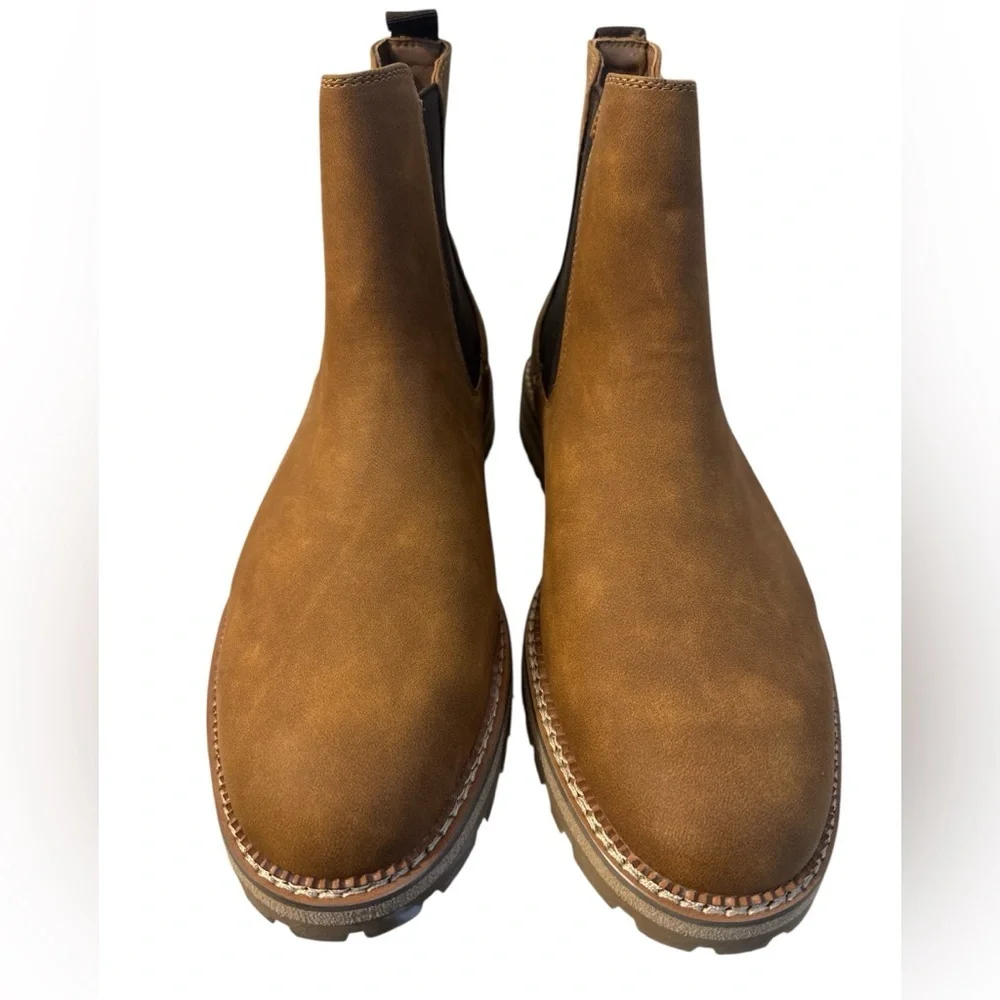Steve Madden up grabs